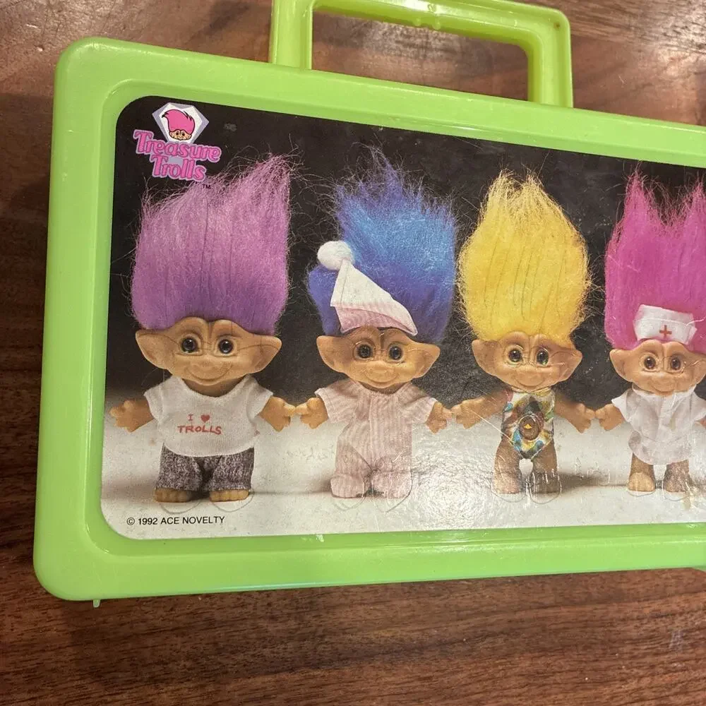 1992 Ace Novelty Treasure Trolls Dolls Like Green Carrying Storage Case
